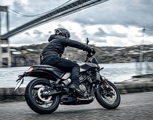 Husqvarna Svartpilen 401