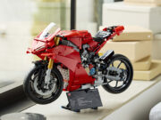 PanigaleV4 S by Lego