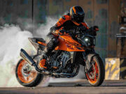 KTM presentó una nueva integrante para la serie Duke KTM presentó una nueva integrante para la serie Duke