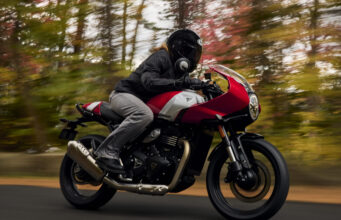 Triumph Tracker 400 – Triumph Thruxton 400 Triumph Tracker 400 - Triumph Thruxton 400